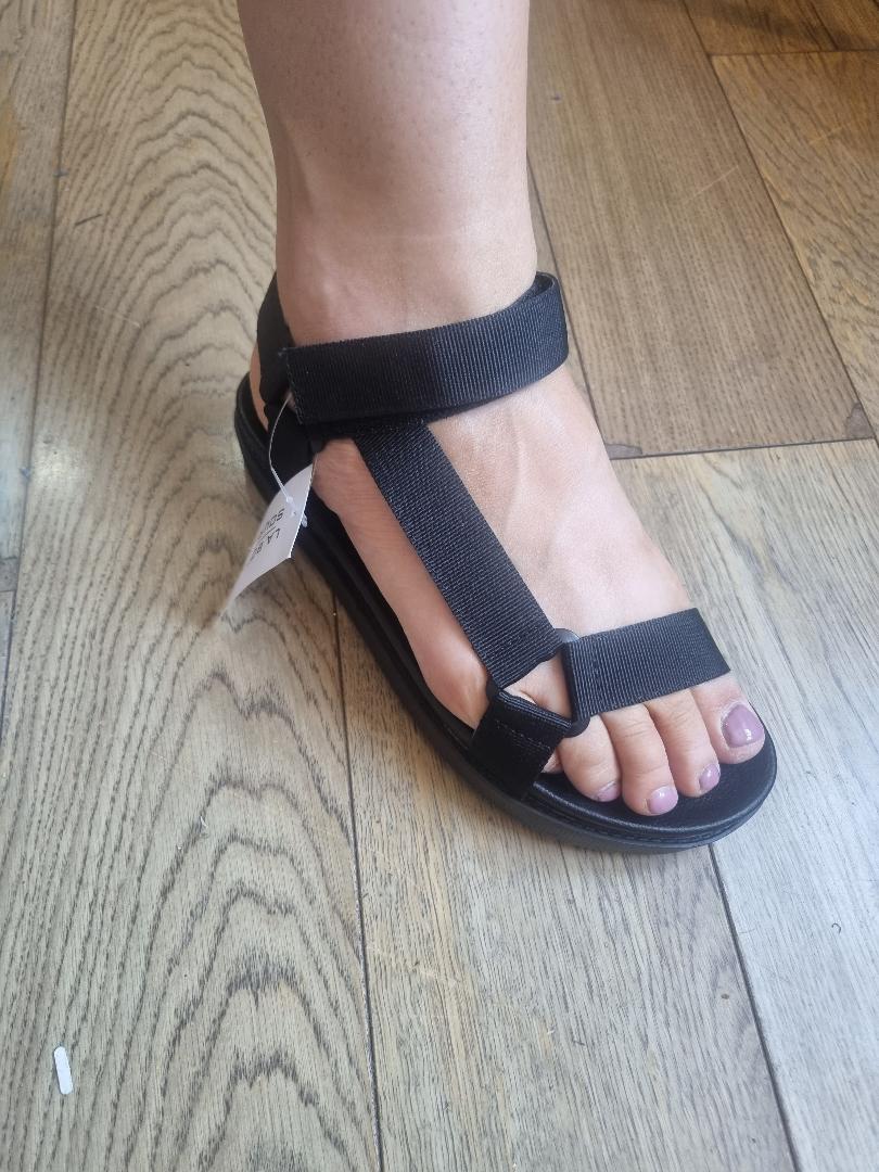 PADAM BLACK SANDALS