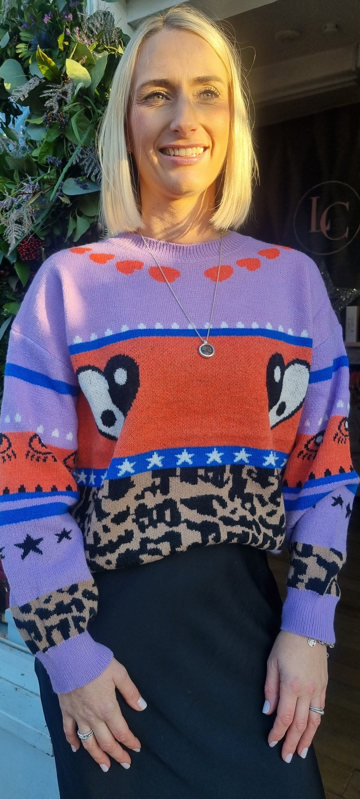 THE HOLLY JUMPER